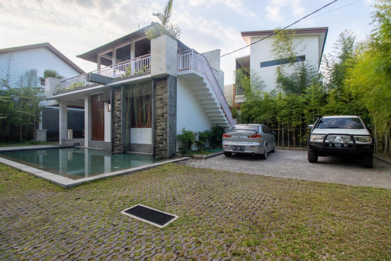 Sayang I Villa *